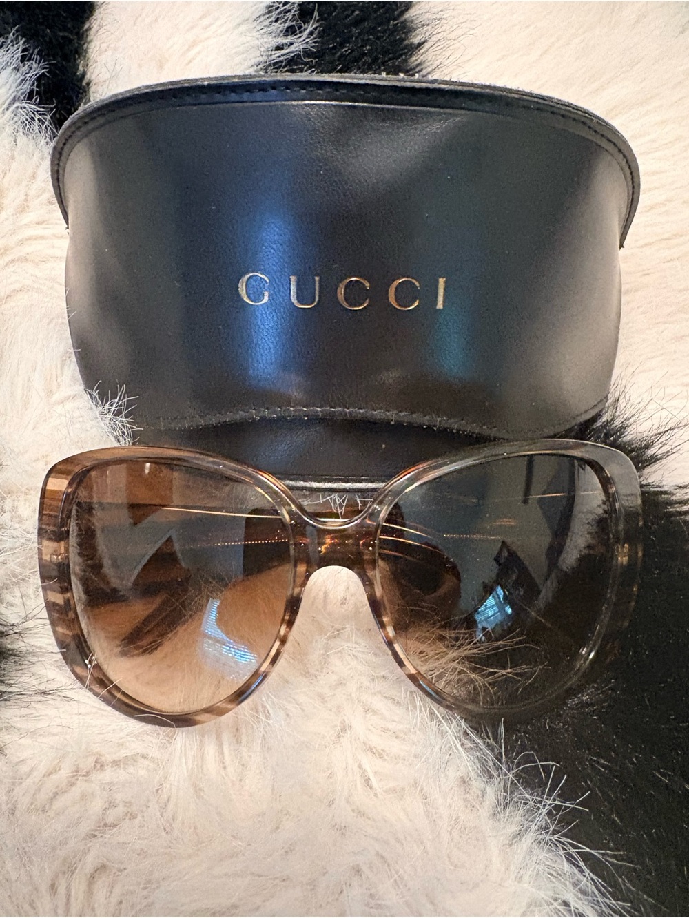 Gucci Brown Tortoiseshell Gradient Oversized Women's Sunglasses